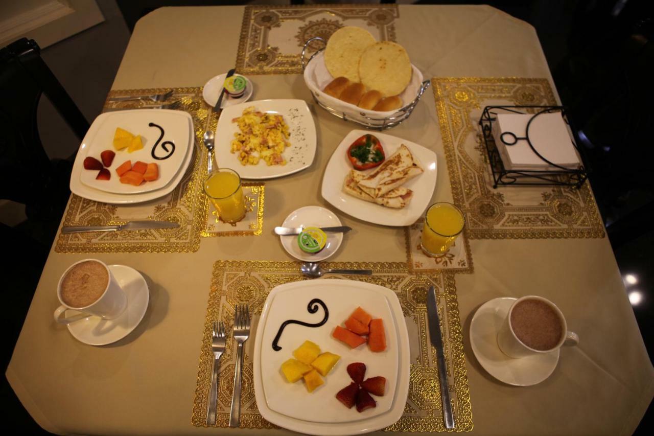 Victoria'S Park Hotel Armenia  Eksteriør billede